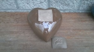 KVB urn hartvorm
